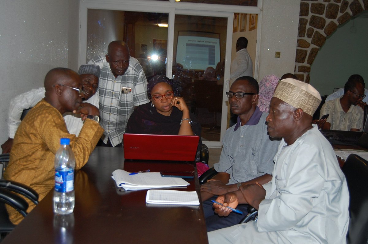 kadunaohos's tweet photo. Group discussions ongoin on how to address the issues of mandate overlap in MDAs @DFIDNigeria @perlnigeria https://t.co/cbrD7O3ZI6