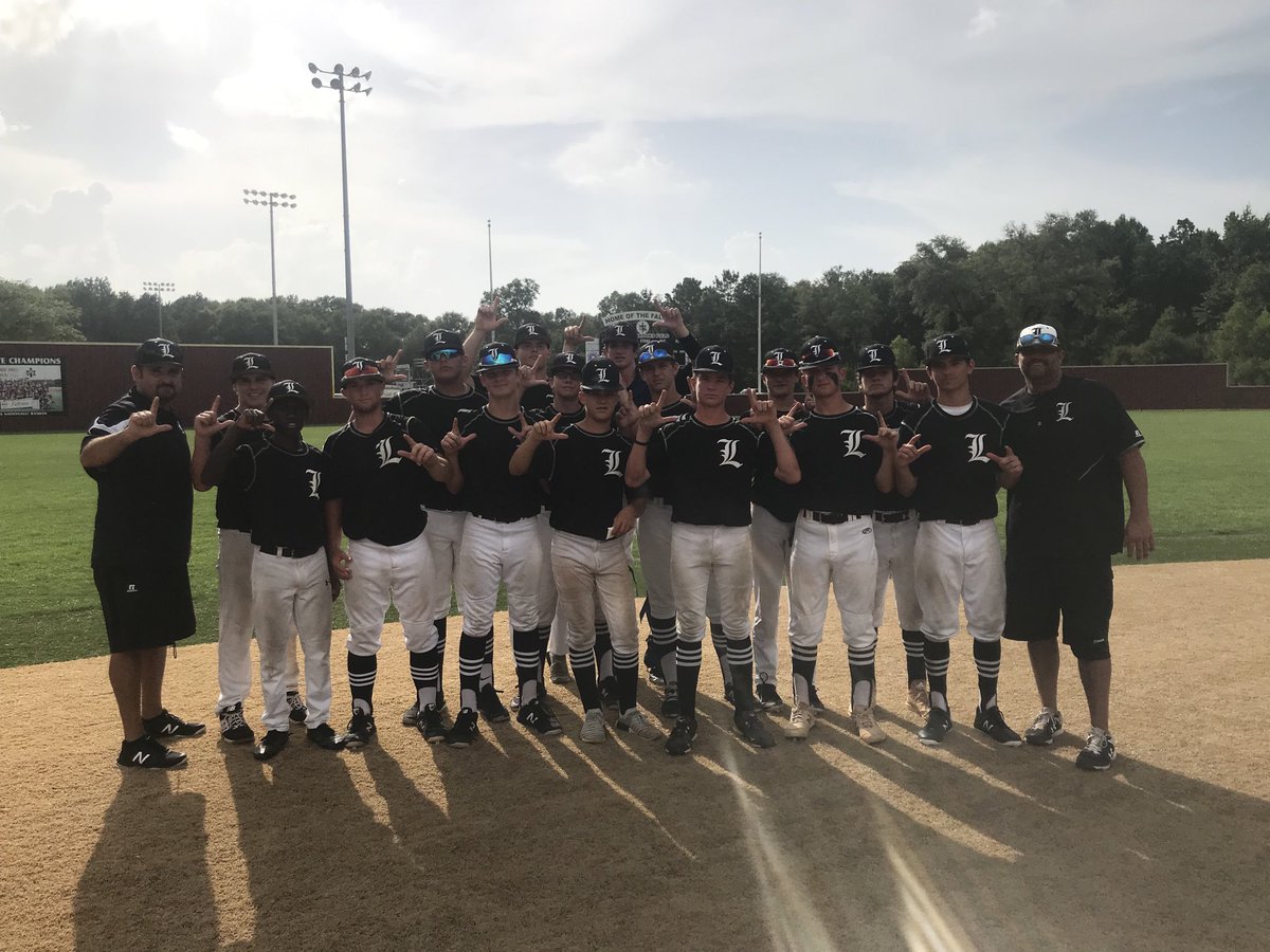 La Nationals 15U wins the Southeastern La event in a great final game against Tsunami.  Scrappy bunch of players that get after it!!