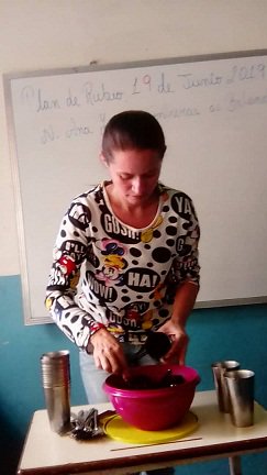 TRABAJO CON LOS GRUPOS DE CREACIÓN, RECREACIÓN Y PRODUCCIÓN DE GASTRONOMÍA ESCUELA NACIONAL ANA YSABEL CONTRERAS DE BELANDRIA NER 529 URIBANTE @RedEducUribante <a href="/CLIFPMTACHIRA/">CRIFPMTACHIRA</a> <a href="/CLIFP_Uribante/">CLIFP Uribante Susana Argumedo</a> @MPPEDUCACION @ZonaEducTachira @psuvaristobulo <a href="/charlychaves/">Charly Rojas Chaves</a>
