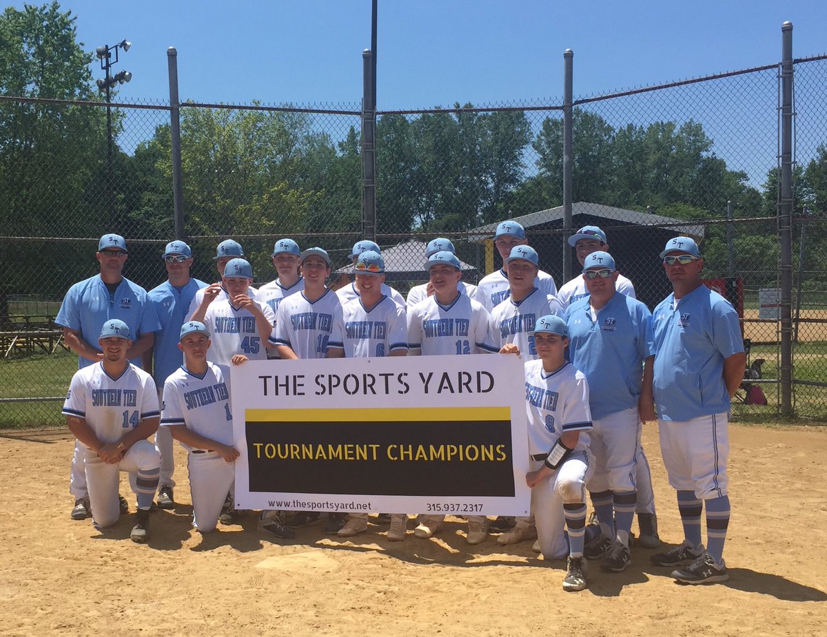 Great job to our ST Regulators <a href="/KyMajka/">Kyler Majka</a> &amp; <a href="/nate_engdahl/">Nate</a> for your undefeated play in Syracuse this weekend!