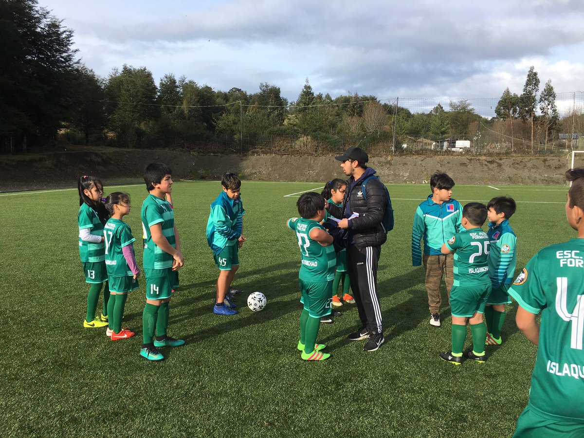 efislaquinchao's tweet photo. Hoy en Puqueldon, encuentro deportivo, compartiendo experiencias.

Comunicaciones E.F. IslaQuinchao. https://t.co/mJX0jDWsjp