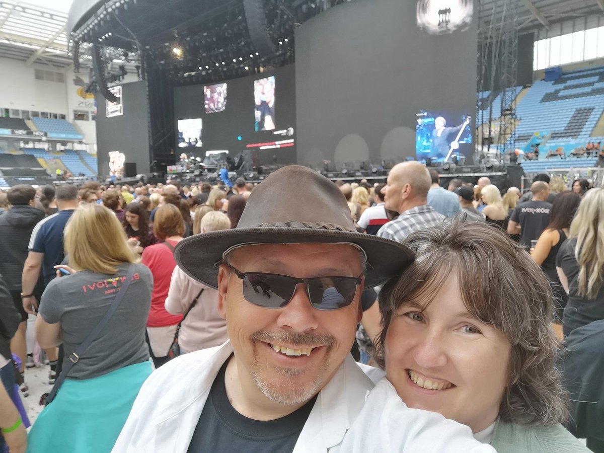 PBargh's tweet photo. #bonjoviMemories
#bonjoviCoventry https://t.co/9bWOU0qEzR