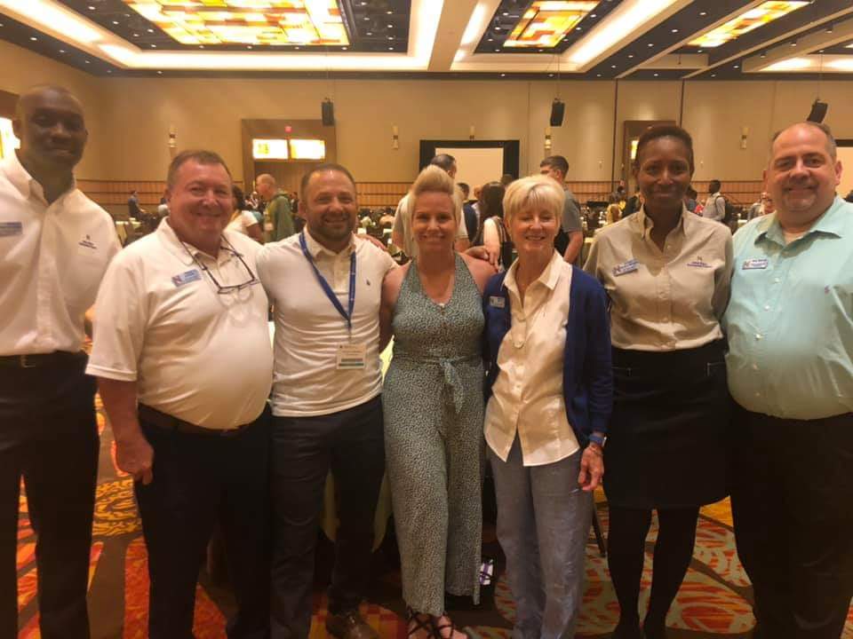 MightyOaksFDN's tweet photo. Chad &amp; Kathy Robichaux were honored to attend the USAF Yellow Ribbon program in Florida where Chad was the Keynote Speaker for over 1,000 amazing Airman &amp; Spouses on #Resiliency and conducted breakout session instruction on #PTSd &amp; #Suicide. https://t.co/k7cRyHfDTB