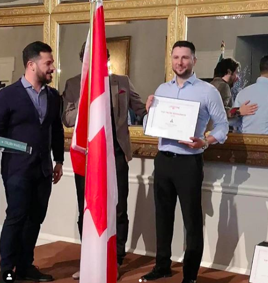 CONGRATULATIONS to the Pizza Team at Pizzeria Defina and Defina Wood Fired for winning the Gambero Rosso Award once again! We are very proud of our Pizza Team who work very hard &amp; have great passion and respect for their craft!🎉🍕Visit us &amp; try our award winning pizzas😁🏆