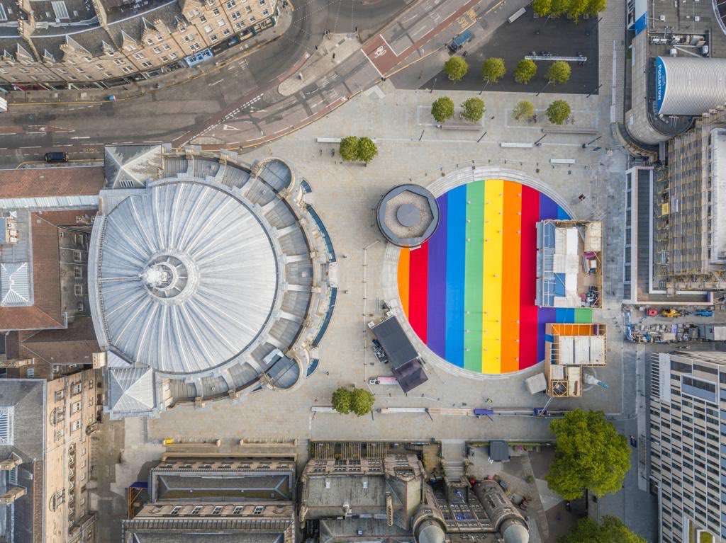 Congratulations to ⁦<a href="/PrideEdinburgh/">Pride Edinburgh</a>⁩ on a fantastic day yesterday. Delighted that ⁦<a href="/FollowTheCow/">Underbelly Edinburgh</a>⁩ ⁦<a href="/UnderbellyEnt/">Underbelly Events</a>⁩ could help and support in small way by doing this to <a href="/EdinburghUni/">The University of Edinburgh</a> Bristo Square!