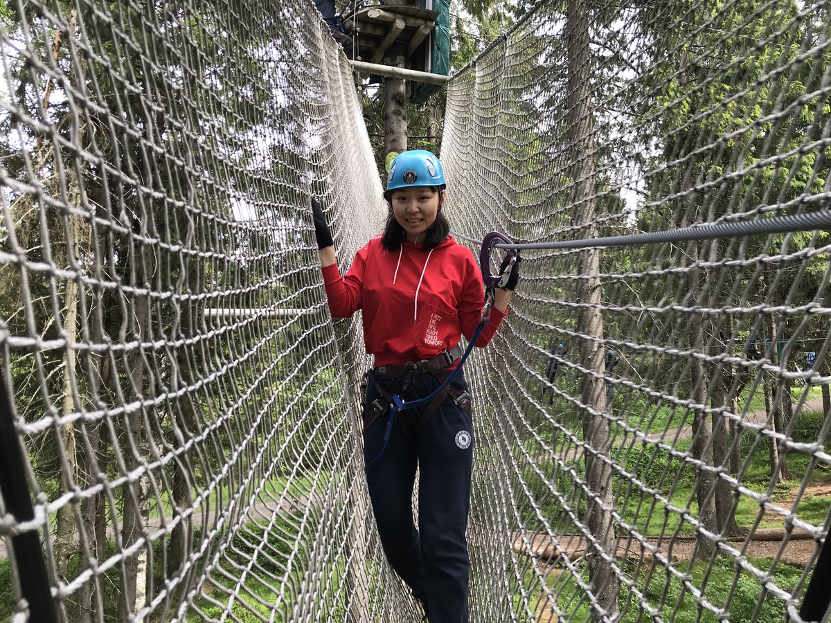 caiyuanle's tweet photo. Climbed trees with Jiang Yan in Oslo Summerpark, and had a good dinner with a new friend~ https://t.co/Izz6oHLIgv