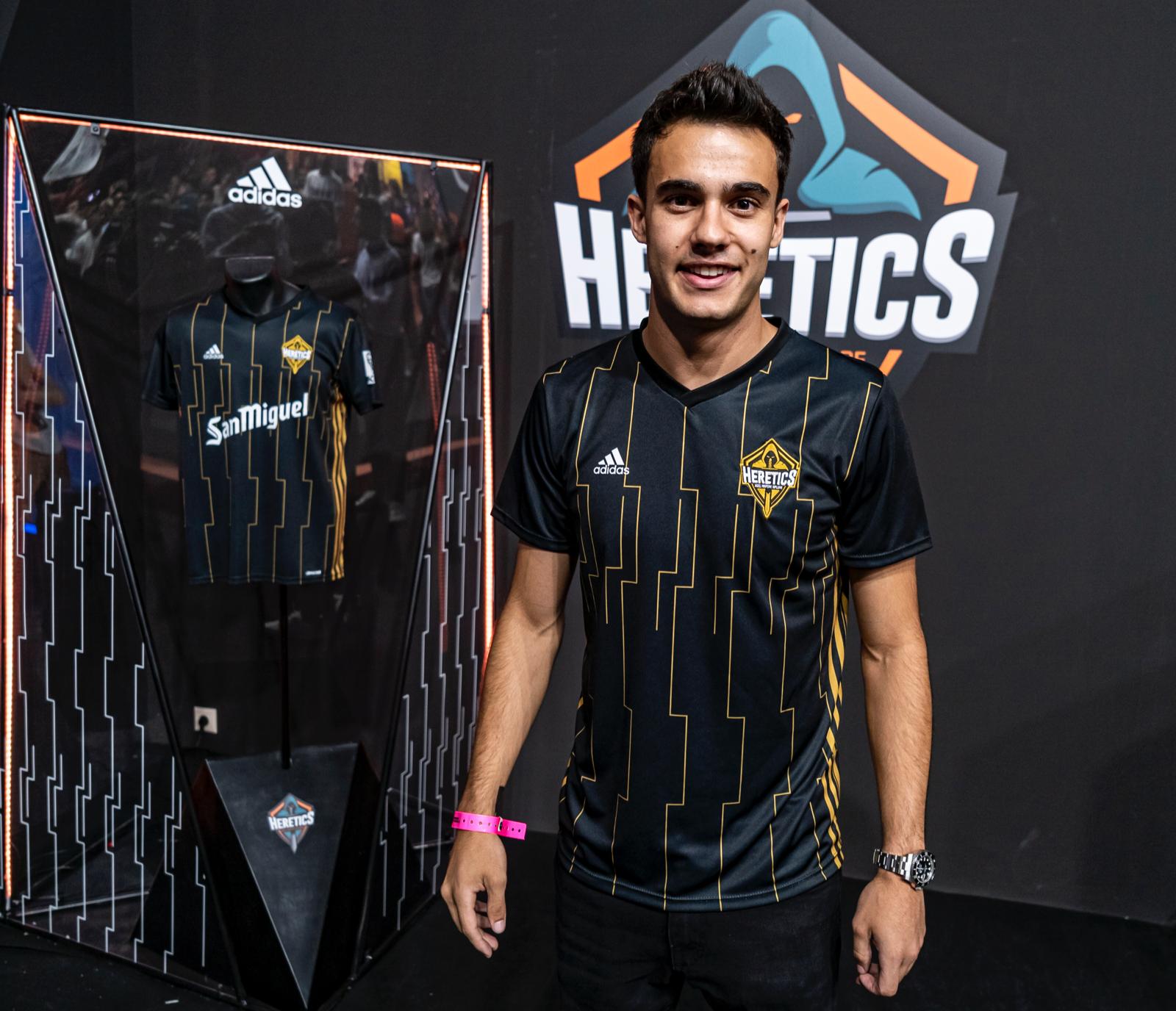 Team Heretics on Twitter: "Adidas x Team Heretics 🔥 de vosotros tenéis ya nuestra equipación? Hazte con ella en https://t.co/GiuCa1RTw2 📸 https://t.co/L76bmGEnVF https://t.co/IDLlt370G9"