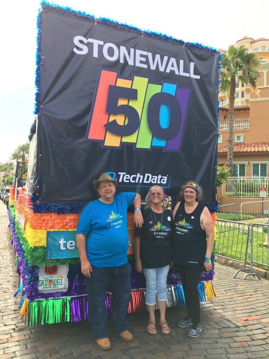 balinnor's tweet image. #TechDataPride