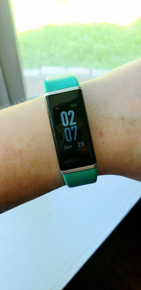 shadowasblack's tweet photo. New Yamay Fitness Tracker from Amazon works great and helping me keep up with my fitness goals 😁👍 https://t.co/LdkjAB5LNL