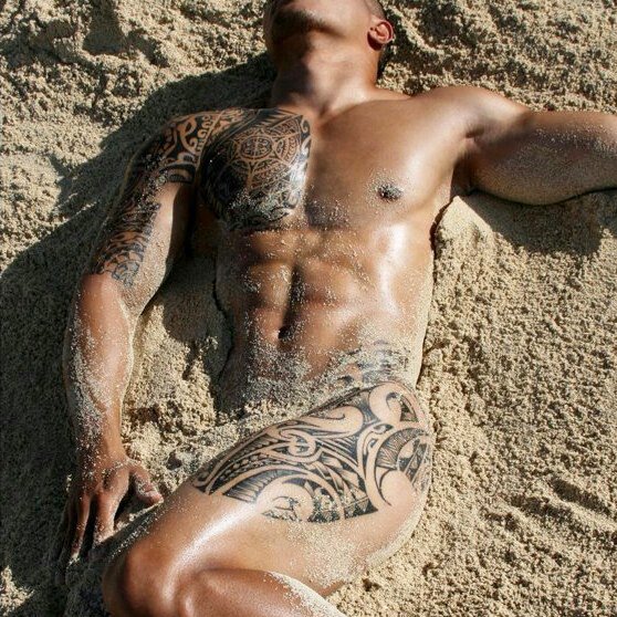 tat2x's tweet photo. So Much Sand in All the Wrong Places!
#inkedmen #tattoos #sixpack #abs https://t.co/HGX1u58RzG