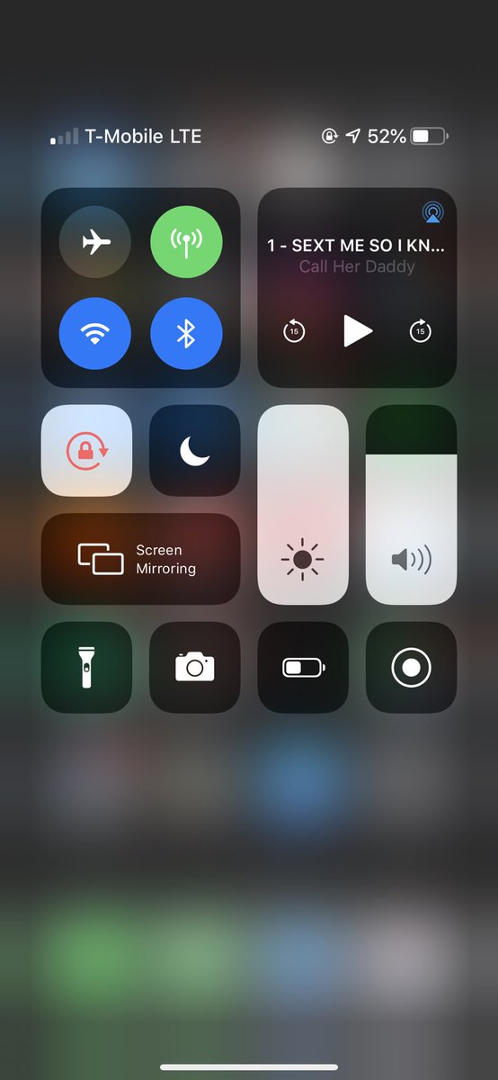 ursoridic's tweet image. Went in to return a shirt at Express. The guy cashier took my phone to turn on the brightness to scan the email receipt &amp;amp; saw what I was listening to:

And then handed me the new receipt like this:

He saw my inner hoe &amp;amp; wanted nothing to do with it 🤣🤣🤣