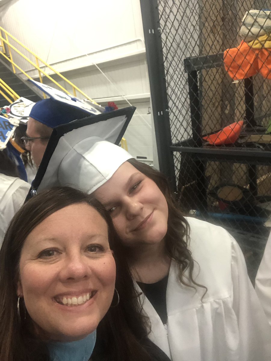 Batavia_BHS's tweet photo. More from the BHS class of 2019 https://t.co/GxUH8ynXrk