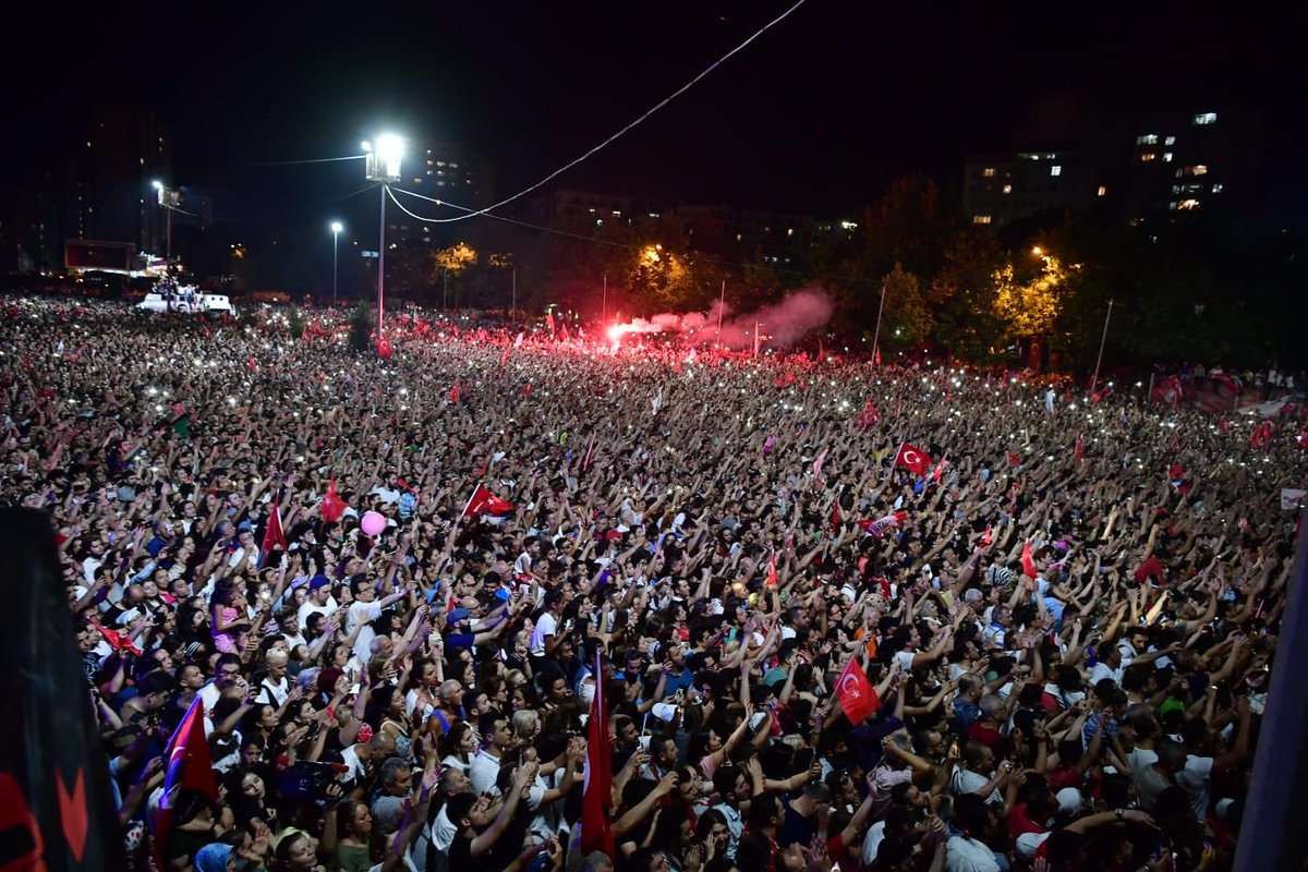 Ne mutlu bana ki sevgi kazandı. 
Biz bu şehrin o güzel çocukları, bu şehrin vicdanı olan kadınları, bu şehrin enerjisi olan gençleri ve bu şehirde yaşayan herkes için çok çalışacağız. 

#YeniBirBaşlangıç #HerŞeyÇokGüzelOlacak