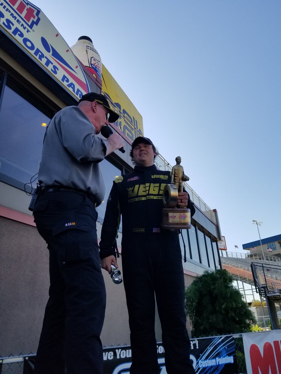 #WINwithJEGS <a href="/troycoughlinjr/">Troy Coughlin Jr</a> scored a <a href="/nhra/">NHRA</a> national event in the home state. #NorwalkNats #topalcoholdragster #McPhillipsRacing