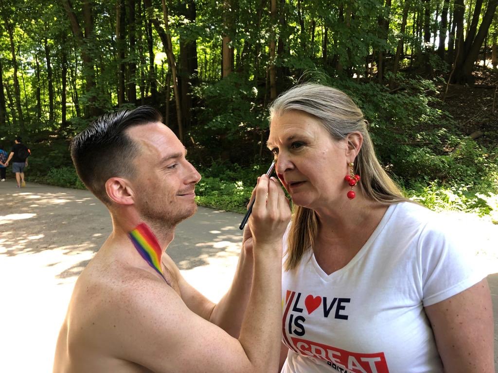 SusanleJeuneUK's tweet image. The highlight of the day @PrideToronto : finding out that our neighbours were @TOtriggerfish Guys, you are fabulous!