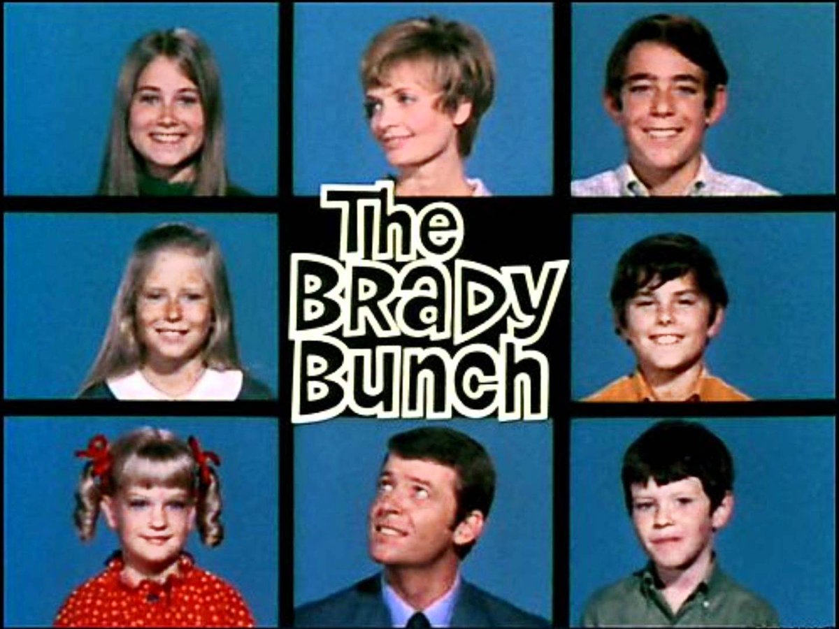 TheOldManClub's tweet image. #RETWEET if you love Brady Bunch.