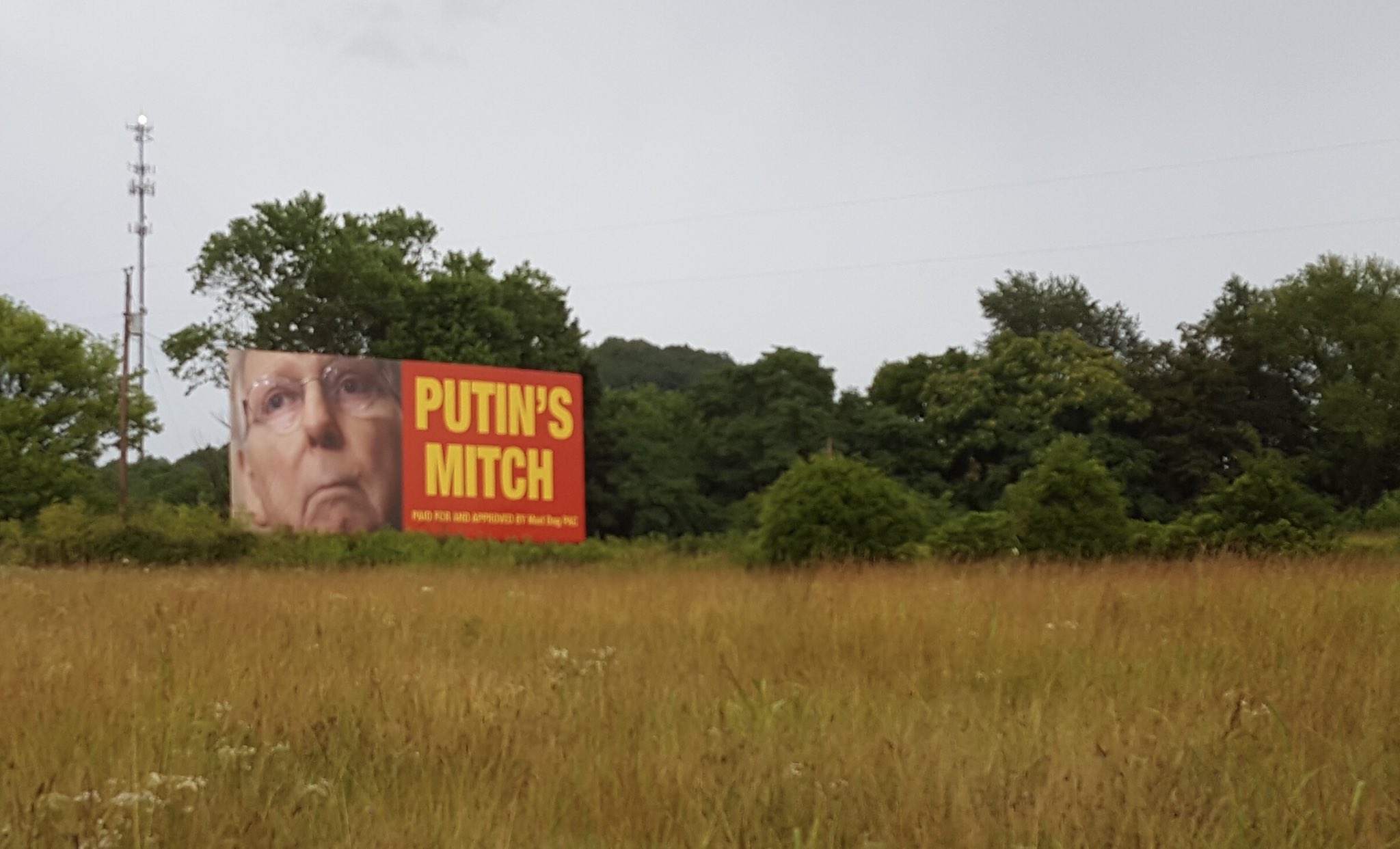 D9y0cXVUwAAEPax.jpg:large