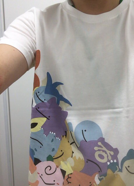 嶋津タケル 考えてたんだけど ユニクロのポケモンtシャツ メタモンが売り切れ再販できないなら 鳥獣戯画メタモン シャツ を 発売してもらうのはどうだろう T Co Kztquc08lo Twitter