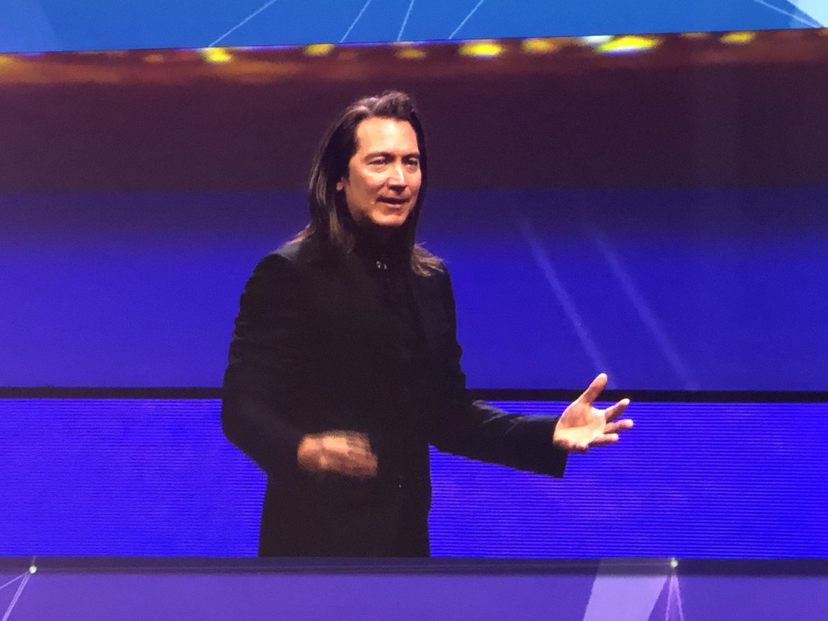 teach42's tweet photo. It’s not the computer age.  It’s not the AI age.  Rather, welcome to the algorithmic age.   #iste19 https://t.co/BKLowuY6JC