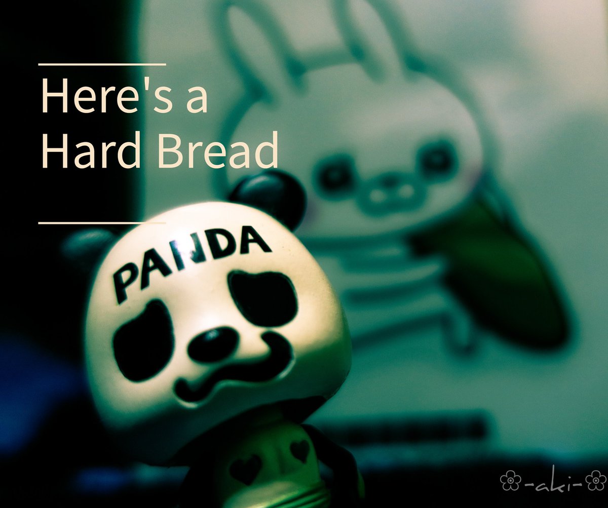 aki_panpan's tweet photo. 今週もぐりぐり頑張ろ〜🐼🐰🥖
#hardbread
#固いパン
#だけにパンダ
#ドSうさぎちゃん
#パンダマン
#あき写 https://t.co/e9iO5KTIOL