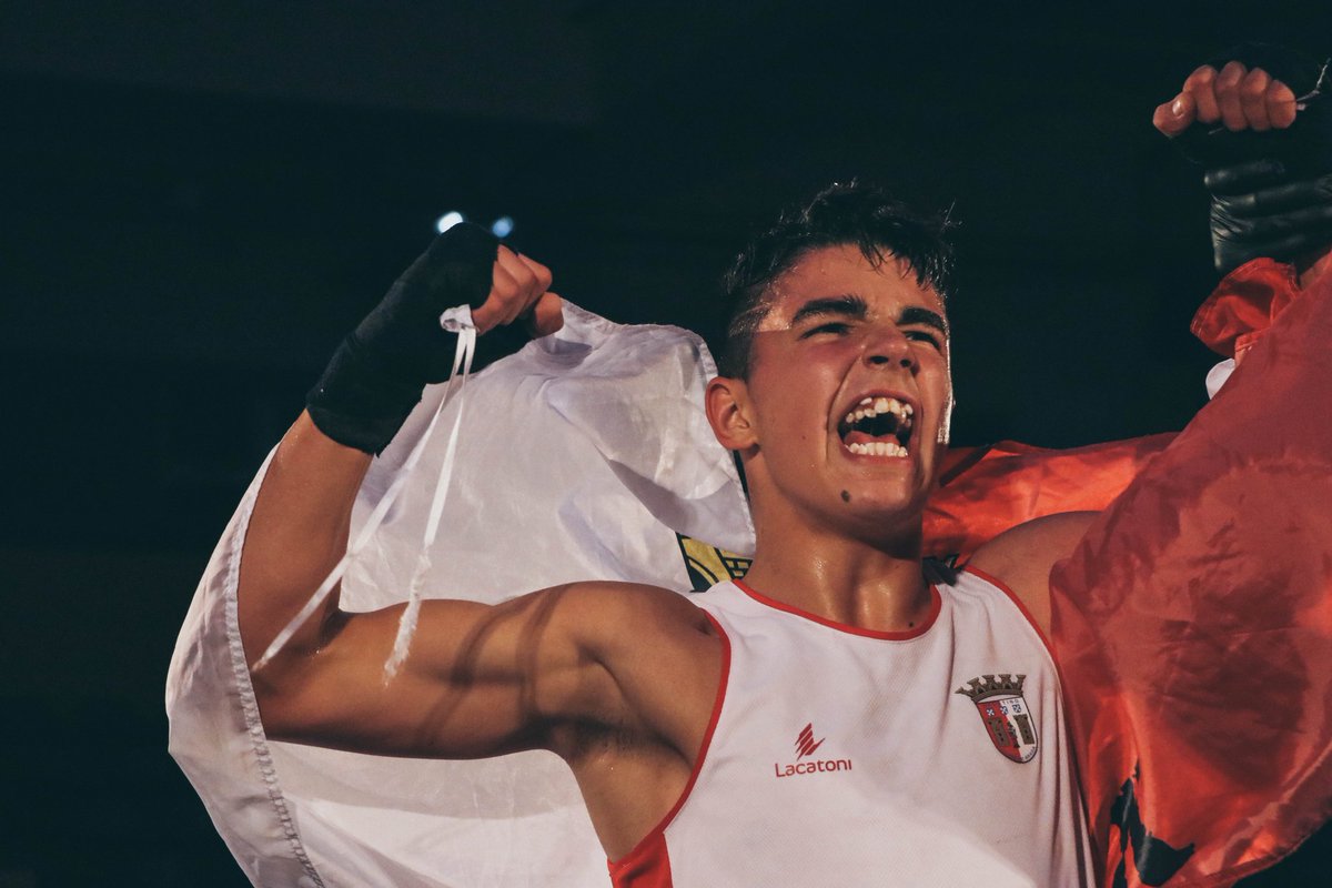 scbragaboxe's tweet photo. O nosso atleta Dima Huryachkov cumpre hoje aniversário.

Parabéns Gverreiro 🔴⚪ https://t.co/50FzlGqB2k