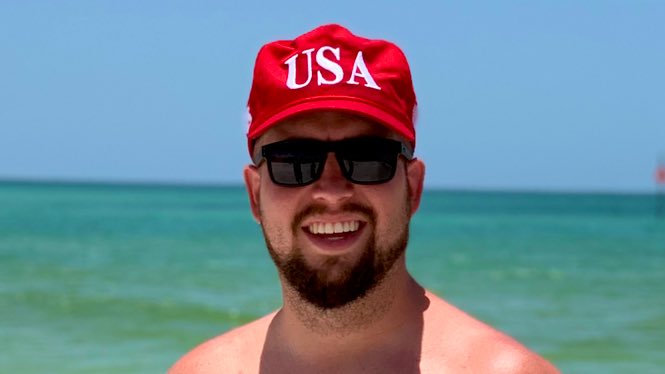 realBradBrewer's tweet photo. I have been in all over Florida this week wearing tons of Trump gear.... let me tell you this right now - @realDonaldTrump isn’t losing Florida in 2020.

LANDSLIDE COMING. 
#MAGA #KAG #KAG2020 https://t.co/qGogVAVnta