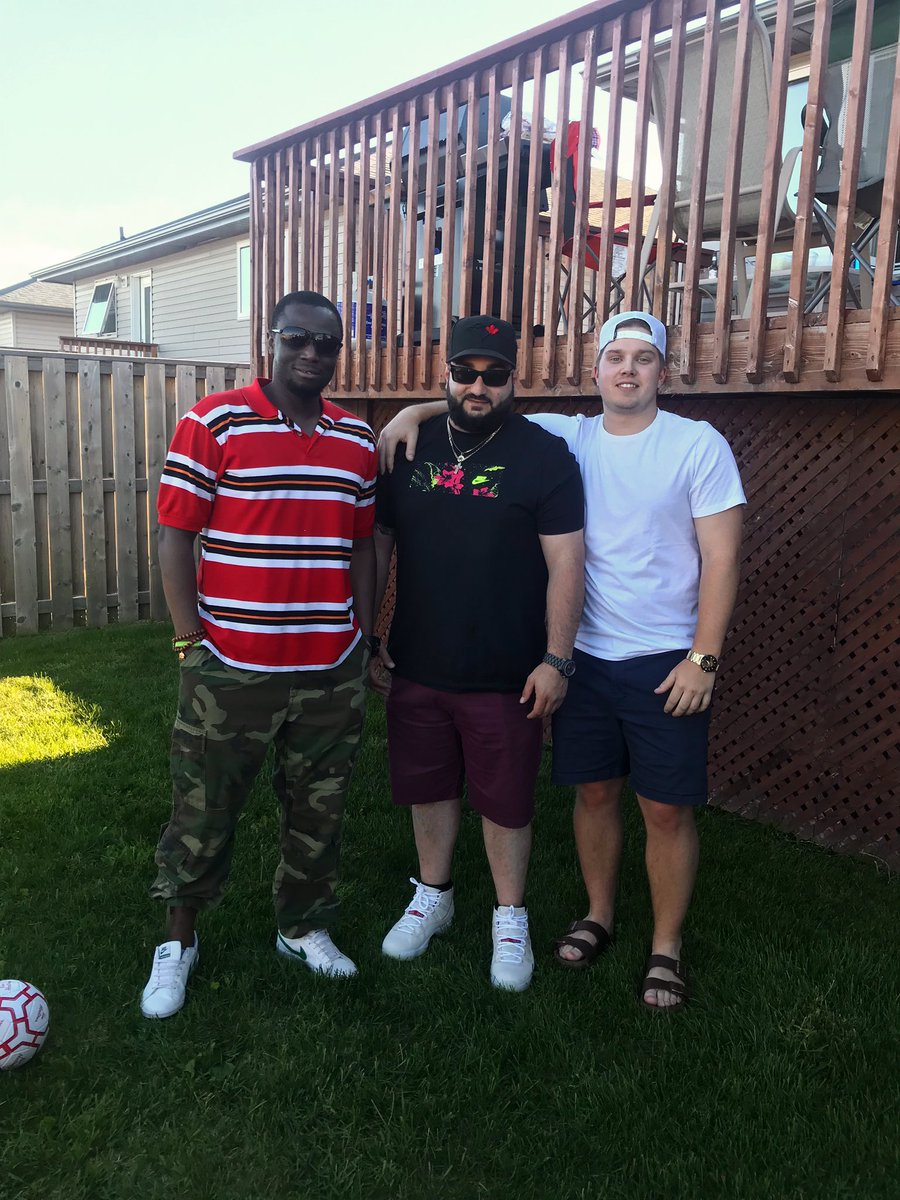 KatiePrice05's tweet photo. Thank you to our TD Thunder Bay teams and #ONETD partners for making our first BBQ in our new home so much fun! #EAW2019 #WeMakeTD @ChrisBenz_TD @LaurieClarke_TD @mprice063 @alagaye https://t.co/N6IbAgKmVz