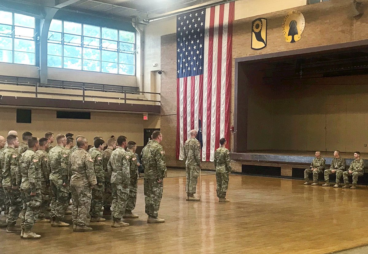 2_137th's tweet photo. Change of Command time. Bring in the new Anarchy 6, Chaos 6, and Havoc 6. #FirstKansas https://t.co/bIN7y5QYGl