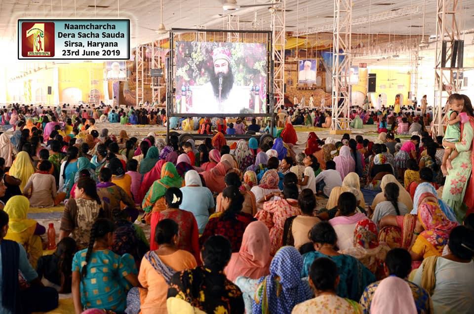 JagbirNain9's tweet photo. @dailyDSShashtag #SpiritualSunday #HumanityChain #DSSHelpsTheChildless #DeraSachaSauda #DrMSG https://t.co/DwEhlbwKk3