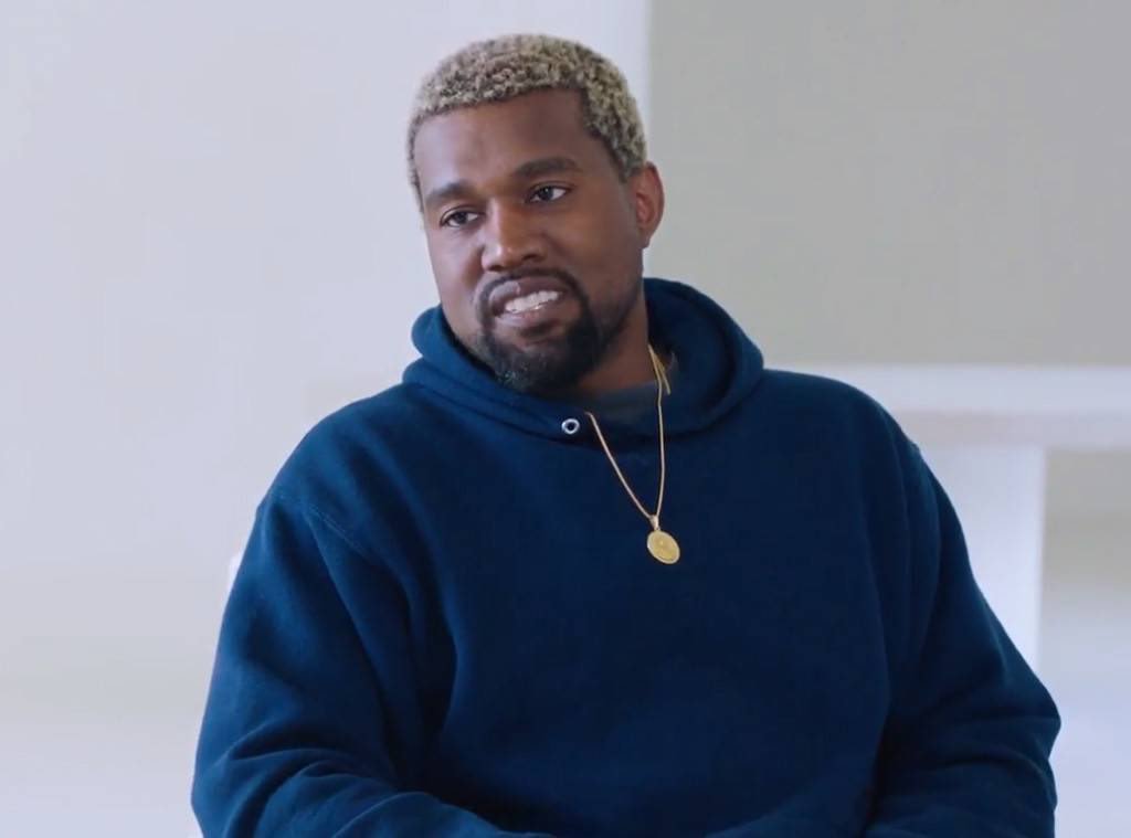 magdaciousss's tweet photo. In conclusion, we stan hARDER than ever before #KUWTK https://t.co/GhAVTFAObE
