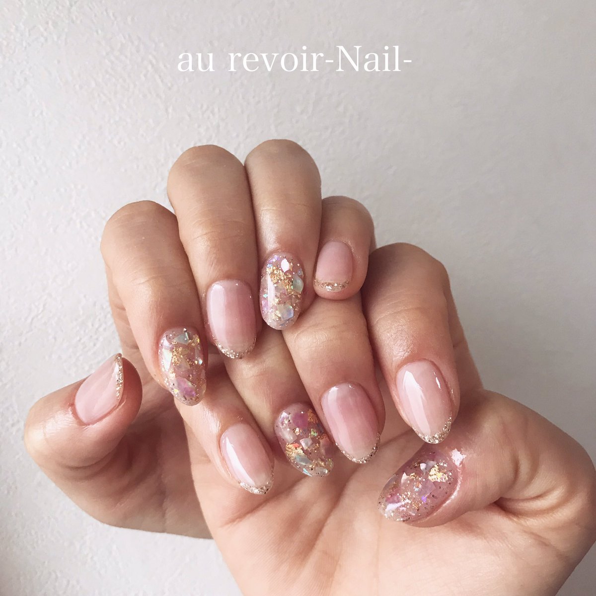 Au Revoir Nail Colorful Shell 5400 ネイルサロン プライベートサロン 個人サロン ネイル ネイルモデル 大人ネイル 可愛い シンプルネイル 夏ネイル 夏 クリアネイル 完全予約制 完全個室 新宿 若松河田 神楽坂 早稲田 低価格