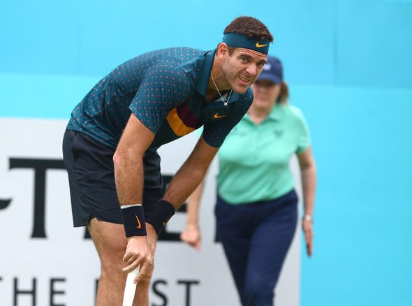 SportInjuryBlog's tweet image. Has Juan Martin del Potro played his last professional tennis match? To find out more about the injury that gave rise to this question, click the link below: 

sites.utexas.edu/sports-blog/20…

#QueensTennis #JuanMartindelPotro #patella #fracture #INJURYBLOGS #TENNIS
