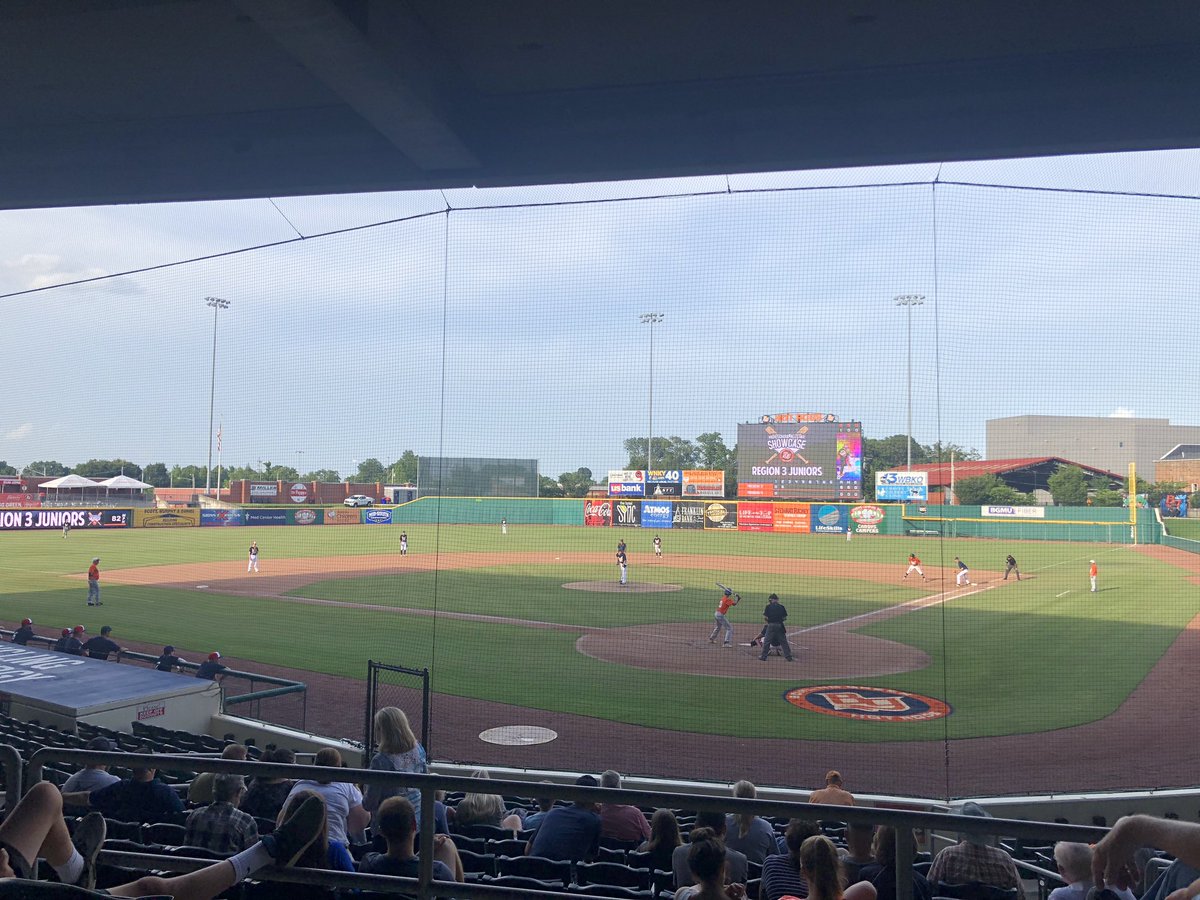 The inaugural <a href="/BGHotRods/">Bowling Green Hot Rods</a> So/Jr All-Star showcase is in the books! Great to have all these LOCAL All-Stars and coaches playing at BG Ballpark. 

Big shoutout and special thanks to <a href="/Gwood_Baseball/">Greenwood Baseball</a> Coach Jaggers and <a href="/sportingtimes/">Sporting Times</a> Doug Thompson for all the help! #LetsPlayTwo