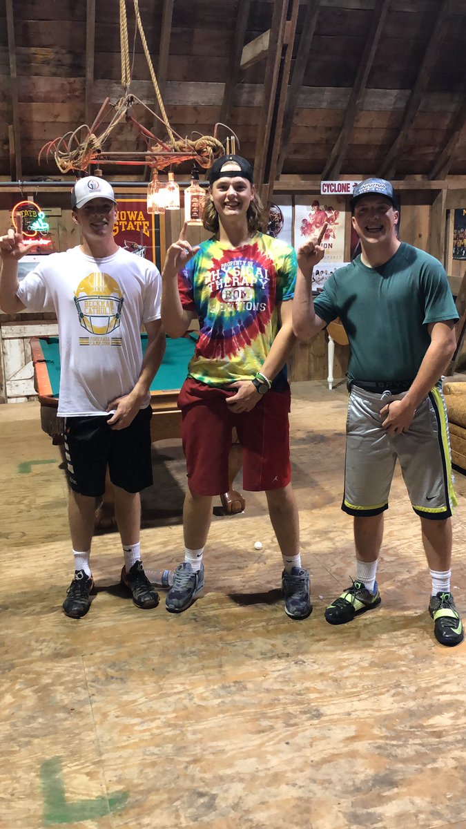 TheCleanup_Crew's tweet photo. Congrats to the 1st annual wiffleball tournament champs... The Good Guys. 🏆🥇

Standings:
1st- Red, Matt, Shim
2nd- Petsche, Shawn, grove
3rd-Luke, huehny, beano 
4th - Riley, GR, Sean
5th - Wack, dies, jarsh https://t.co/gZgUkBmdtn