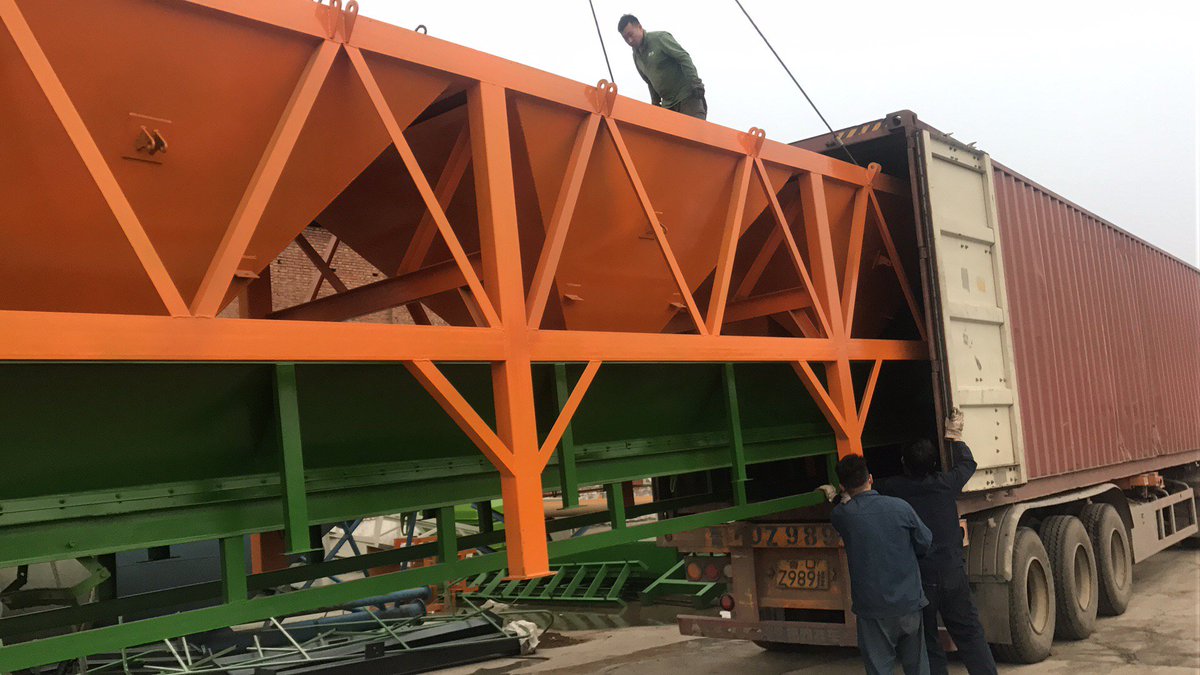 constructionJSH's tweet photo. Whole set customized concrete batching plant exported to Egypt.Our worker load the container even if rains heavily. Any requirement of concrete batching plant please kindly contact me by E-mail: sales6@concretemixermanufacturer.com https://t.co/a01ihiEaot