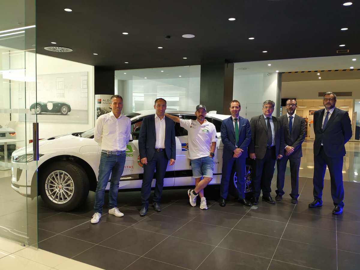Ayvens España (@ayvenses) on Twitter photo El <a href="/elechallenge/">Electric Challenge</a> se encuentra ya en la recta final y antes de terminar con el gran reto de la #MovilidadEléctrica, regresó a Cataluña e hizo parada en <a href="/LandRoverDonnay/">Land Rover Donnay</a> donde Jorge Zanoletty, su piloto, nos contó cómo están siendo estas últimas etapas: bit.ly/2Y8AdZf El <a href="/elechallenge/">Electric Challenge</a> se encuentra ya en la recta final y antes de terminar con el gran reto de la #MovilidadEléctrica, regresó a Cataluña e hizo parada en <a href="/LandRoverDonnay/">Land Rover Donnay</a> donde Jorge Zanoletty, su piloto, nos contó cómo están siendo estas últimas etapas: bit.ly/2Y8AdZf