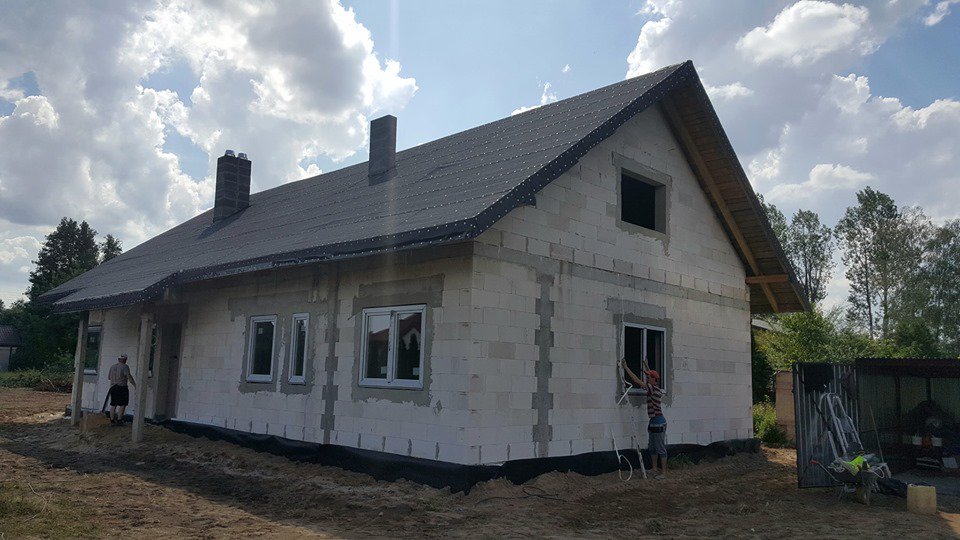 EuroMat_Okna's tweet photo. 📅No i mamy nowy tydzień👋

🦋Z nieukrywaną satysfakcją przystępujemy do kolejnej realizacji ciepłego montażu @tremcoillbruckF pasywnych okien #Trocal 76 MD z fabryki @WitrazOkna oraz drzwi wejściowych #Delta Perfect 68x🌞🌡️🏠

📩 https://t.co/rM4OlEauum 📧 
☎️ 727 903 392 📲 https://t.co/B0XusrCugX