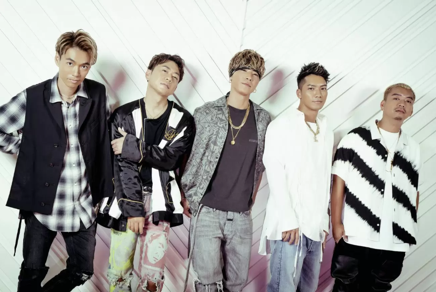 ABEMATIMES's tweet photo. 初のベストアルバム「5IVE」のリリースを記念して、
DOBERMAN INFINITYから2名様にチェキのプレゼント🎁💫

▼応募方法
①@AbemaTVをフォロー
②@AbemaTIMESをフォロー
③この投稿をRT

締切:6月30日

インタビューはこちら↓
https://t.co/SXn0vGThd3

#5IVE #DOBERMANINFINITY https://t.co/SHG8FAf5lL