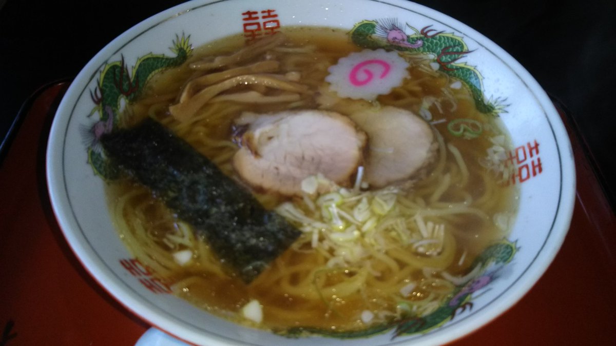 福島市方木田  新亀食堂
ラーメン❗️350円(CP…なお店ｼﾘｰｽﾞ🎵)