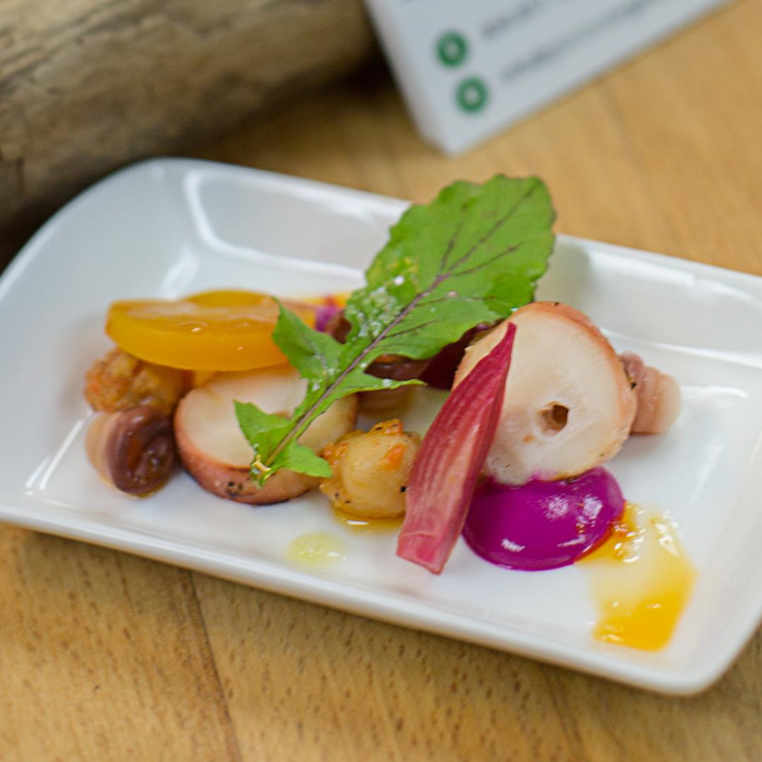 ChefsTableBC's tweet photo. What did you cook up this weekend?
This dish is from the 2015 Slow Fish Dinner and the mind of @ChefWhittaker when he was at @forageVancouver
#CTSBelong #SundayFunday #SlowFishDinner #SlowFishDinner2015 https://t.co/Wn596YSbji