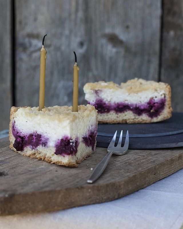 #cakeoclock
•
•
•
•
•
•
#beeswaxcandles #partylitecandles #birthdaycandles #cakecandle #cherrypie #honesteading #rusticdecor #witchythings #happybirthdaytome #etsyshop #etsysuccess #etsy #etsylithuania bit.ly/31Q8C1o