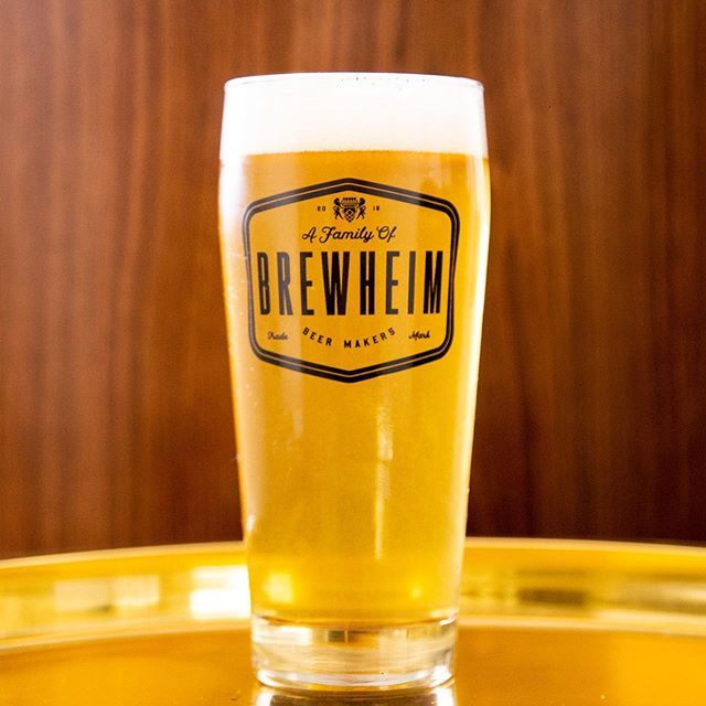 brewheimbeer's tweet photo. If you’ve yet to give this golden beauty a taste than you don’t know what you’re missing. She’s definitely more than meets the eye...
-
Golden Stout |  4.5% ABV |  12 IBU
-
-
-
#beer #craftbeer #craftbeerpics #beerporn #beers #ocbeer #brewheim #anaheim #… https://t.co/d8BV0iKMGq https://t.co/jPdLTIp6Ua