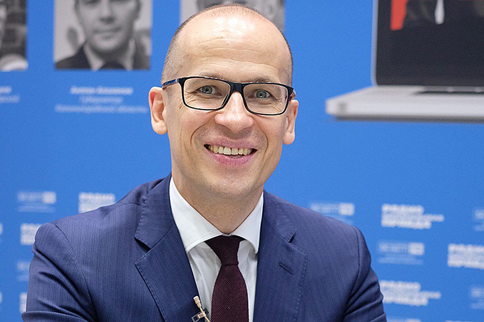 Удмуртия нами гордится! ☺

Александр Бречалов отметил выход DIRECTUM на международный рынок в интервью для Комсомольской Правды на ПМЭФ 2019 izh.kp.ru/daily/26990.7/…
