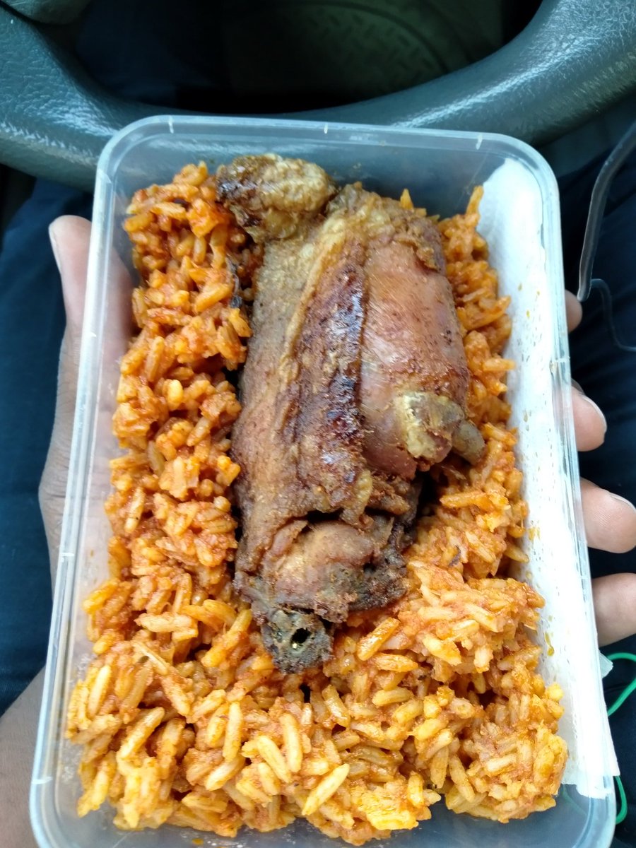 rollandboi's tweet photo. @OnTheGoLagos thanks for this at N500 plus fruit and water. I think is a big deal, I hope you guys are making profit. Try them if you pass Osborne road to work every morning, they are in traffic just pick and go. https://t.co/1dXJqG1QTO