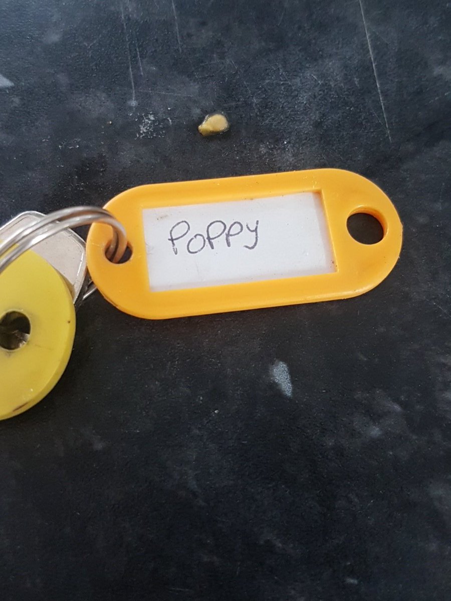 netscoffeeshop's tweet photo. More keys handed in. Found by Denhall Lane #areyoualllockedout ? https://t.co/hY1Wa8894d