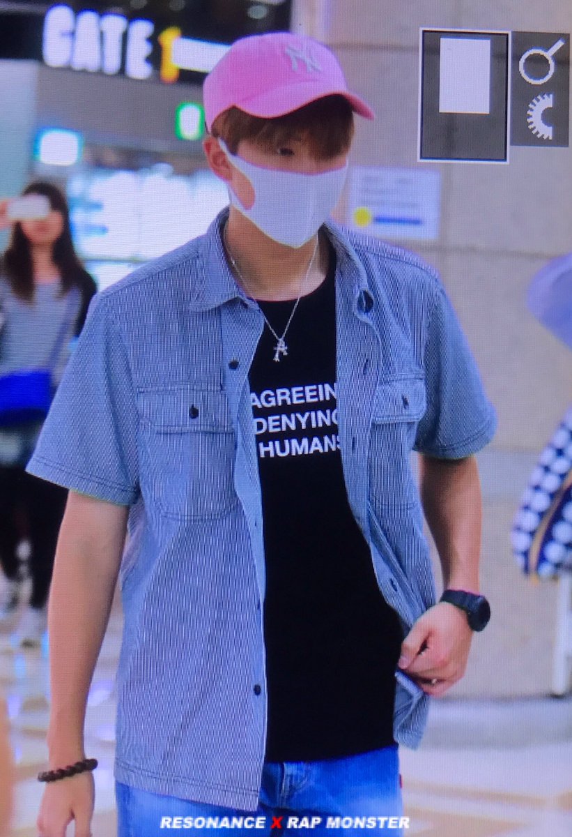 resonance_RM's tweet photo. 170529 김포출국 @bts_twt #방탄소년단 #RM #랩몬스터 https://t.co/5wrQwAVLKt