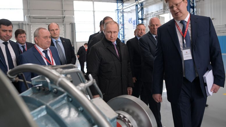 MariahaGavornik's tweet photo. Russia’s Weapon Exports Growing Thanks to Intervention in Syria, Putin Alleges https://t.co/GztbDU1zFN https://t.co/Dh2ZTza6Hx