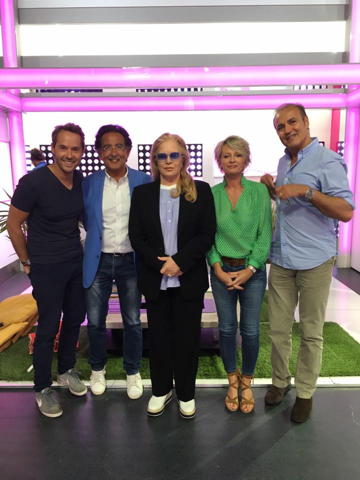 Voilà de quoi passer un bon #lundi ! Sylvie Vartan est venue nous parler de son prochain spectacle et... on a hâte !!