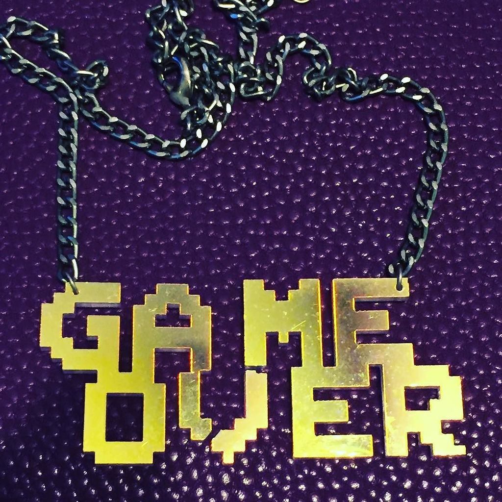 TheDaisyFtw's tweet photo. One of my favorite necklaces broke today. It kinda figures. #gameover #necklace #nerdjewelry #geekjewelry #broken … https://t.co/DX2AcTc2Xl https://t.co/P8CpZNaLfW