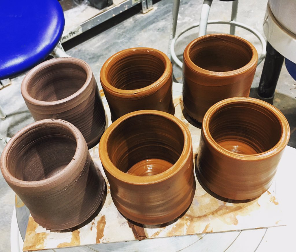 I made a lot of cups today. 🤗 I'm covered in claaaaay!
